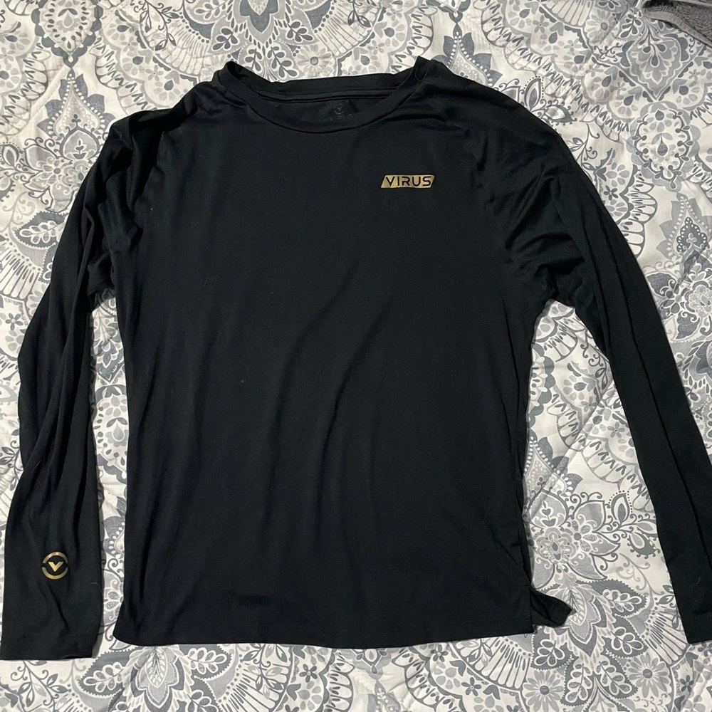 Virus long sleeve